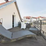 Monte Cassino 58 With View By Northside * Sopot